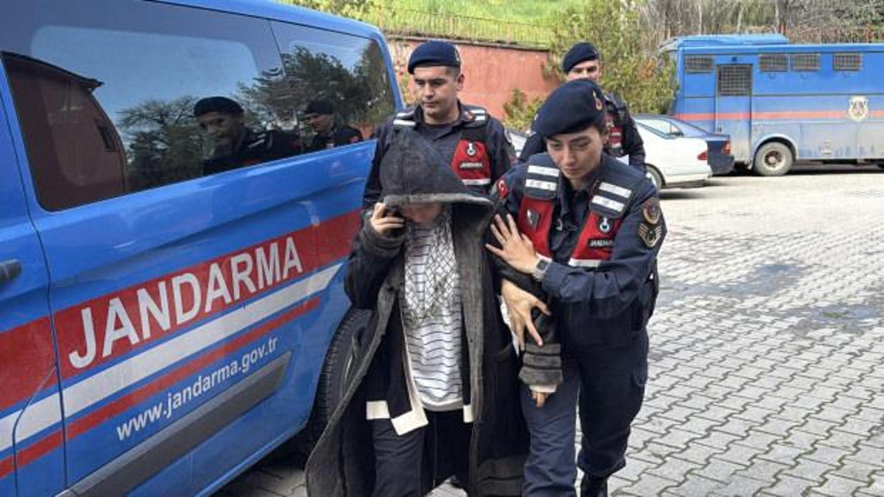 Tartıştığı kocasını başından vurarak &ouml;ld&uuml;rd&uuml;