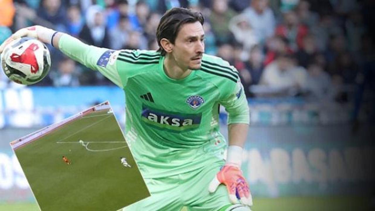 S&uuml;per Lig'de harika gol! Kasımpaşa kalecisi Gianniotis, kendi sahasından gol attı