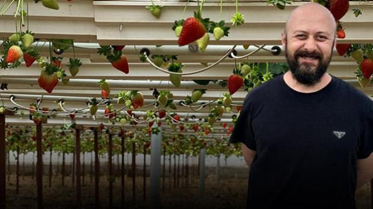 &Ccedil;ift&ccedil;iye ilham oldu! Almanya'da &ouml;ğrendi T&uuml;rkiye'de topraksız &uuml;retiyor