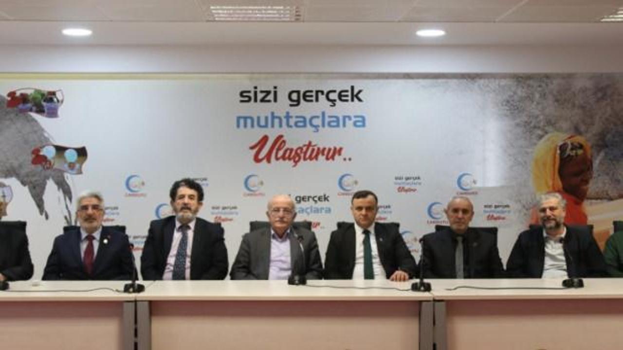 Cansuyu ve ESDER sahada: İran i&ccedil;in gıda ve tıbbi yardım!