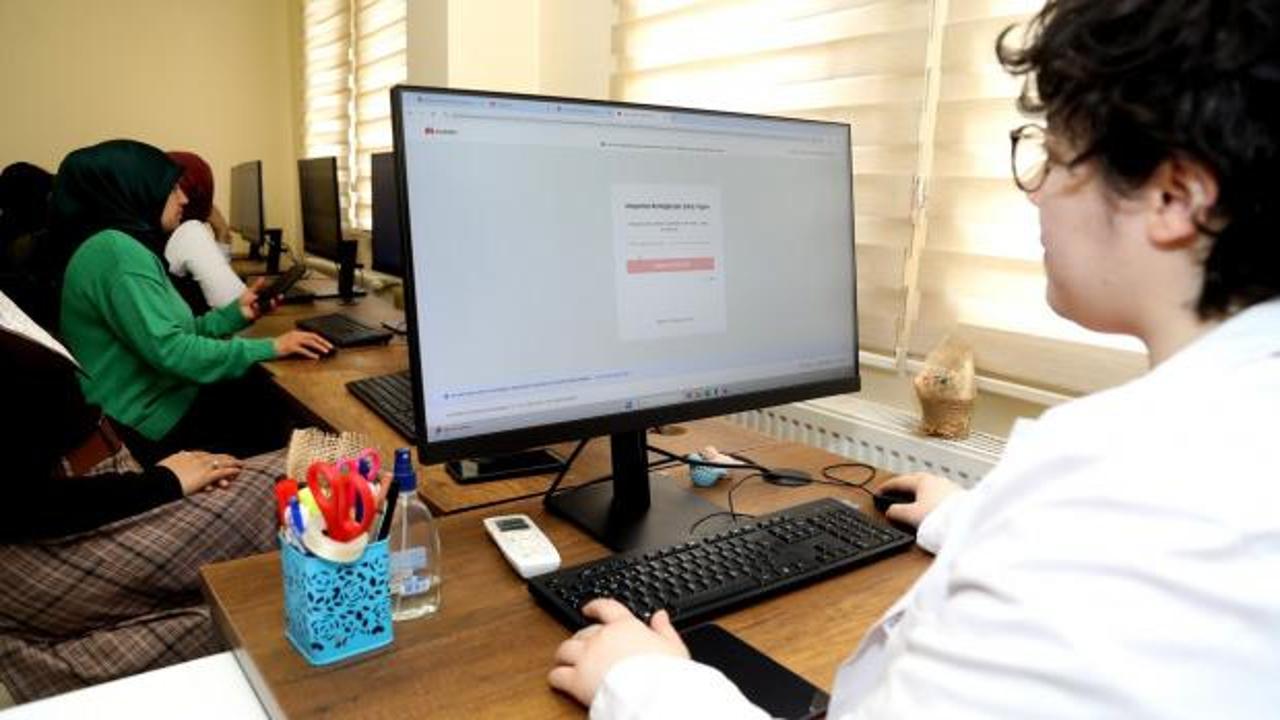 Gaziantep&rsquo;te gen&ccedil;lere k&uuml;resel teknoloji eğitimi