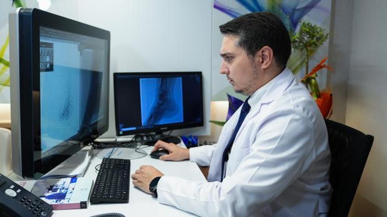 Ge&ccedil;meyen topuk dikenine Medipol'den yeni y&ouml;ntemle son