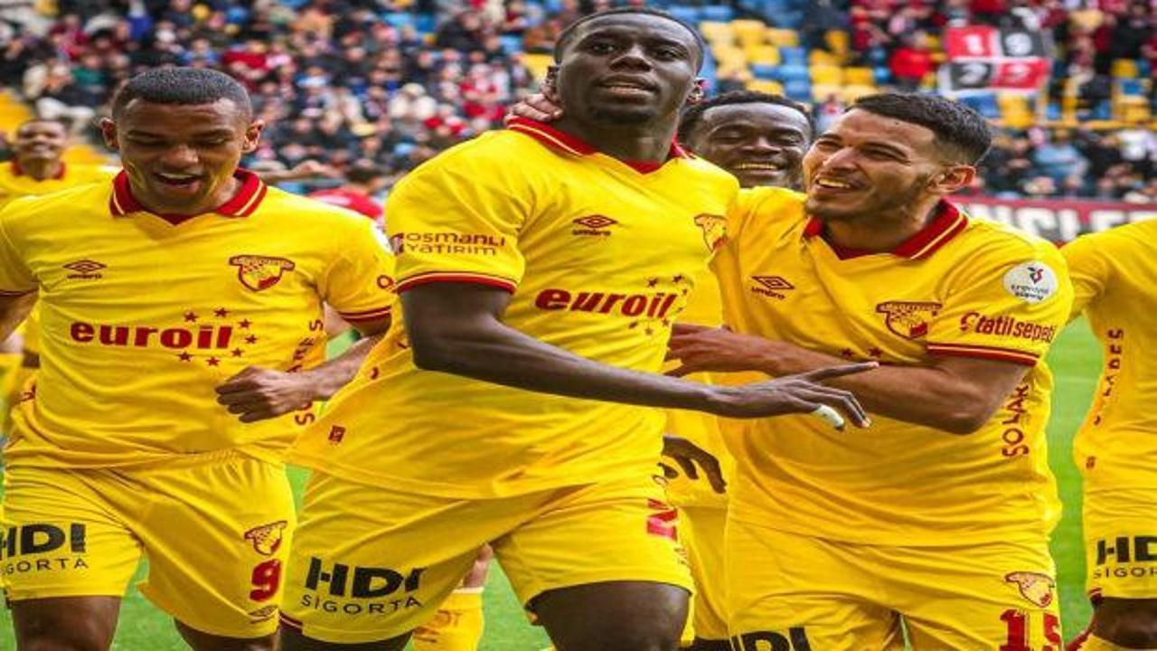 G&ouml;ztepe k&ouml;t&uuml; gidişe dur demek istiyor! 