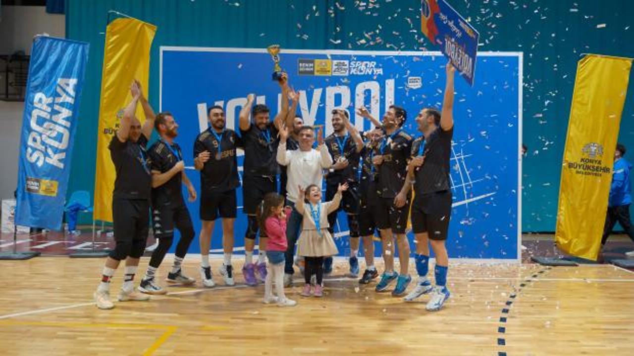 Konya B&uuml;y&uuml;kşehir kurumlar arası voleybol turnuvası tamamlandı