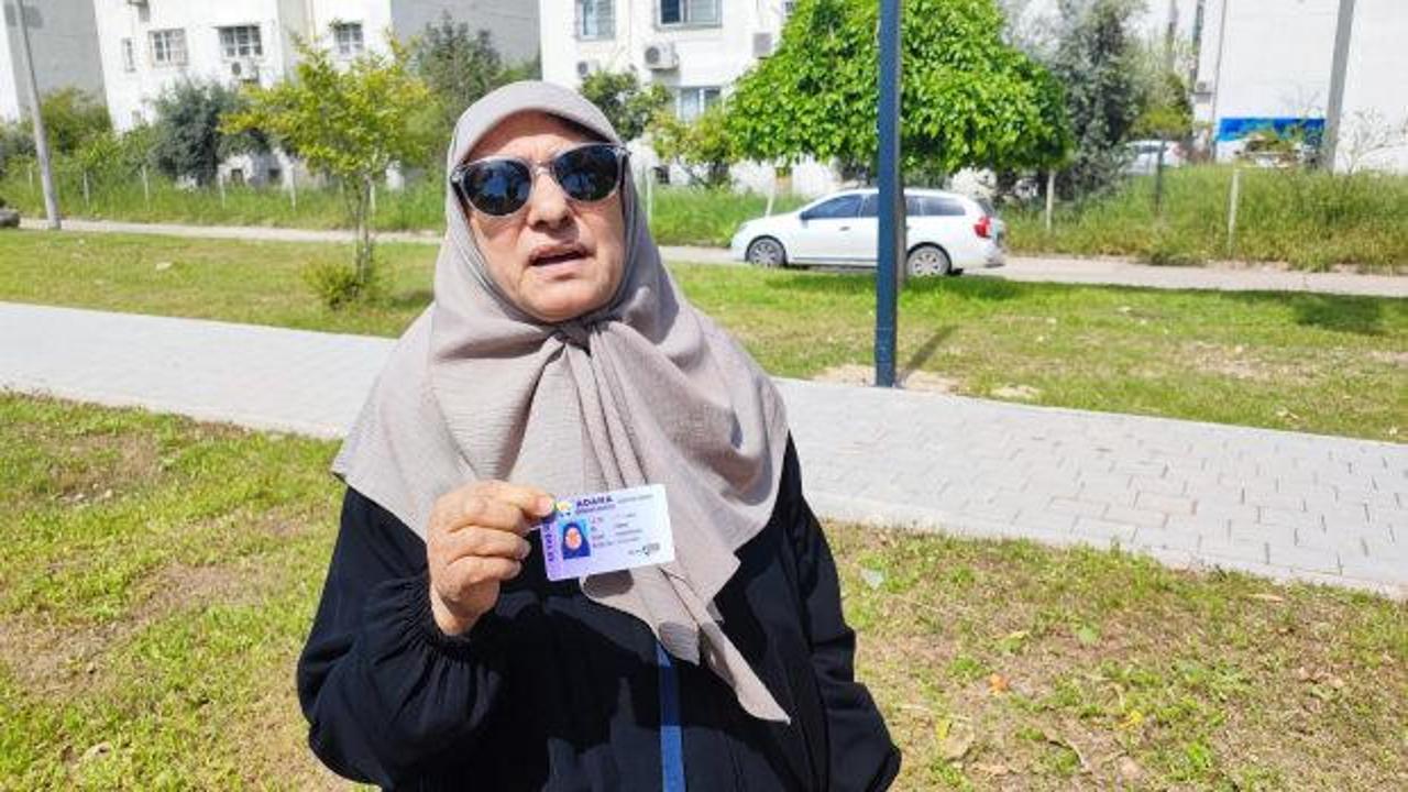 Adana'da 66 yaşındaki kadının &uuml;cretsiz biniş hakkı engellendi iddiası 