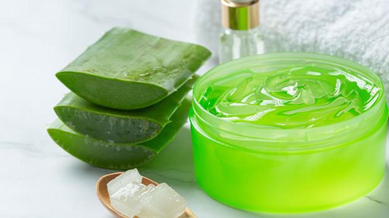 Aloe Vera Jeli: G&uuml;neşin Panzehiri