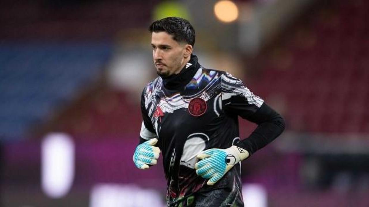 Anlaşma sağlandı! Altay Bayındır, Süper Lig'e geliyor