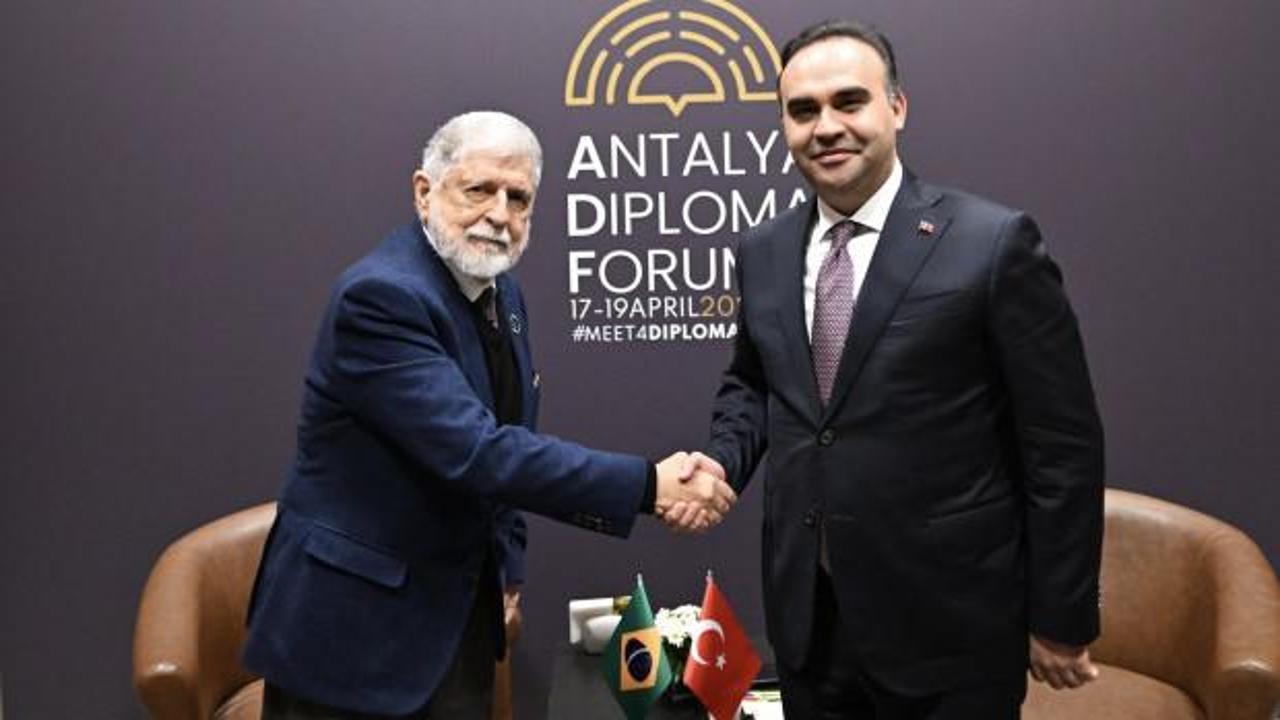 Bakan Kacır'dan Antalya'da yoğun diplomasi trafiği