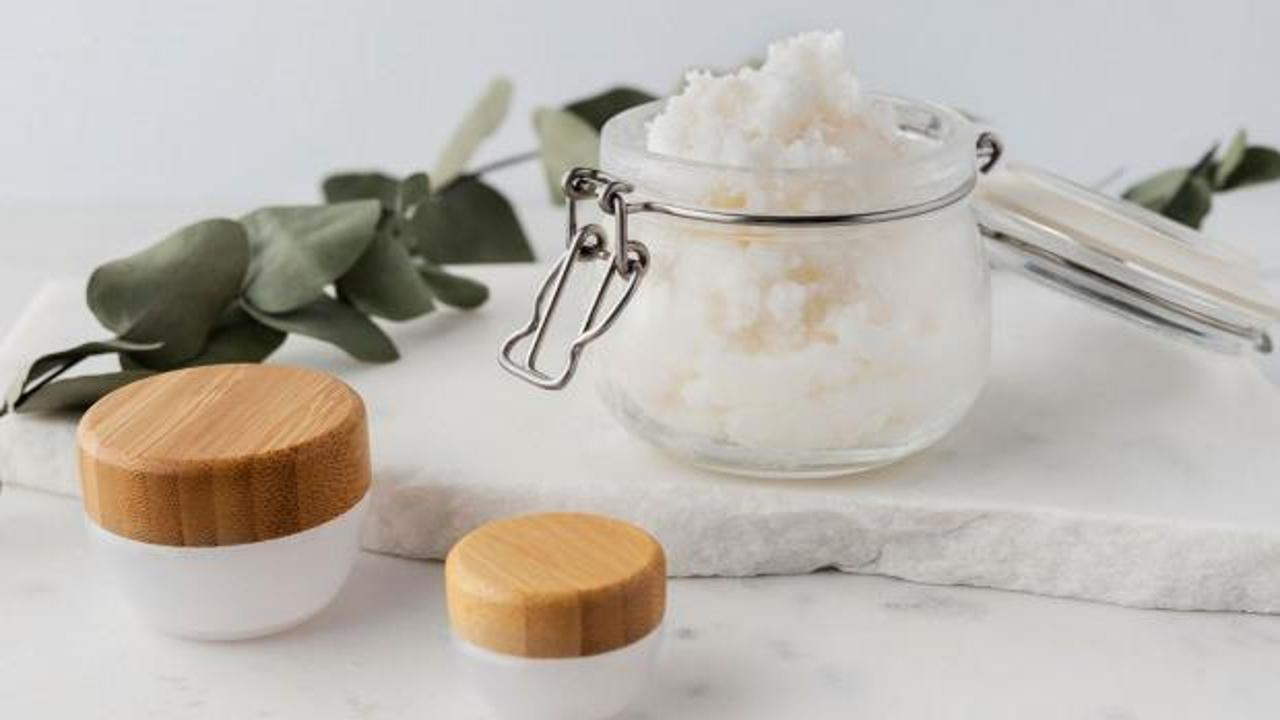 Doğal Deodorant: Kimyasalsız Ferahlık