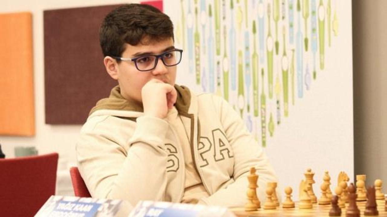 'En genç büyükusta' 15 yaşındaki Türk sporcu dünya şampiyonunu yendi