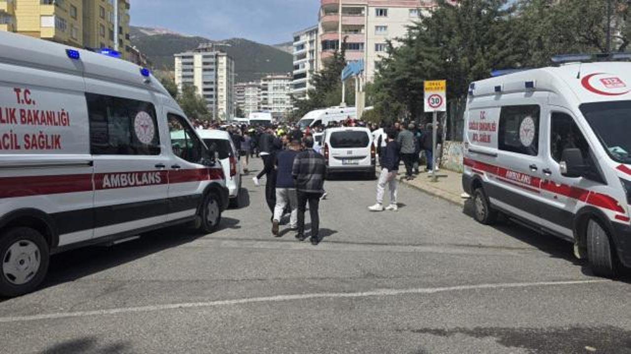 Kahramanmaraş'ta okula saldırının g&ouml;r&uuml;nt&uuml;lerini yayan iki kişi g&ouml;zaltında