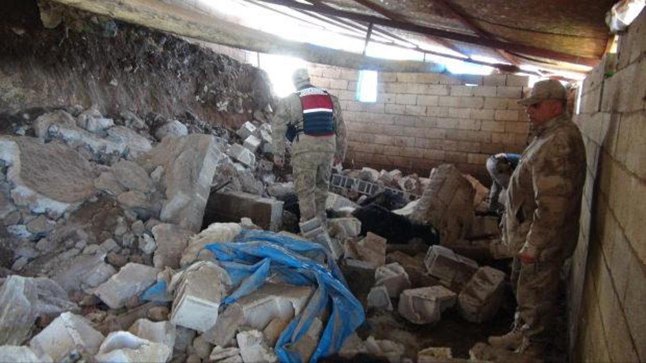 Kilis'te ahır &ccedil;&ouml;kt&uuml;; 40 koyun &ouml;ld&uuml;