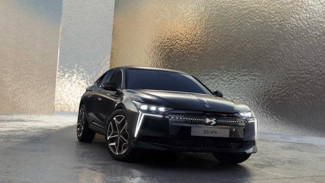 Premium segmentte teknoloji ve zarafet buluştu: Yeni DS N&deg;4 T&uuml;rkiye'de