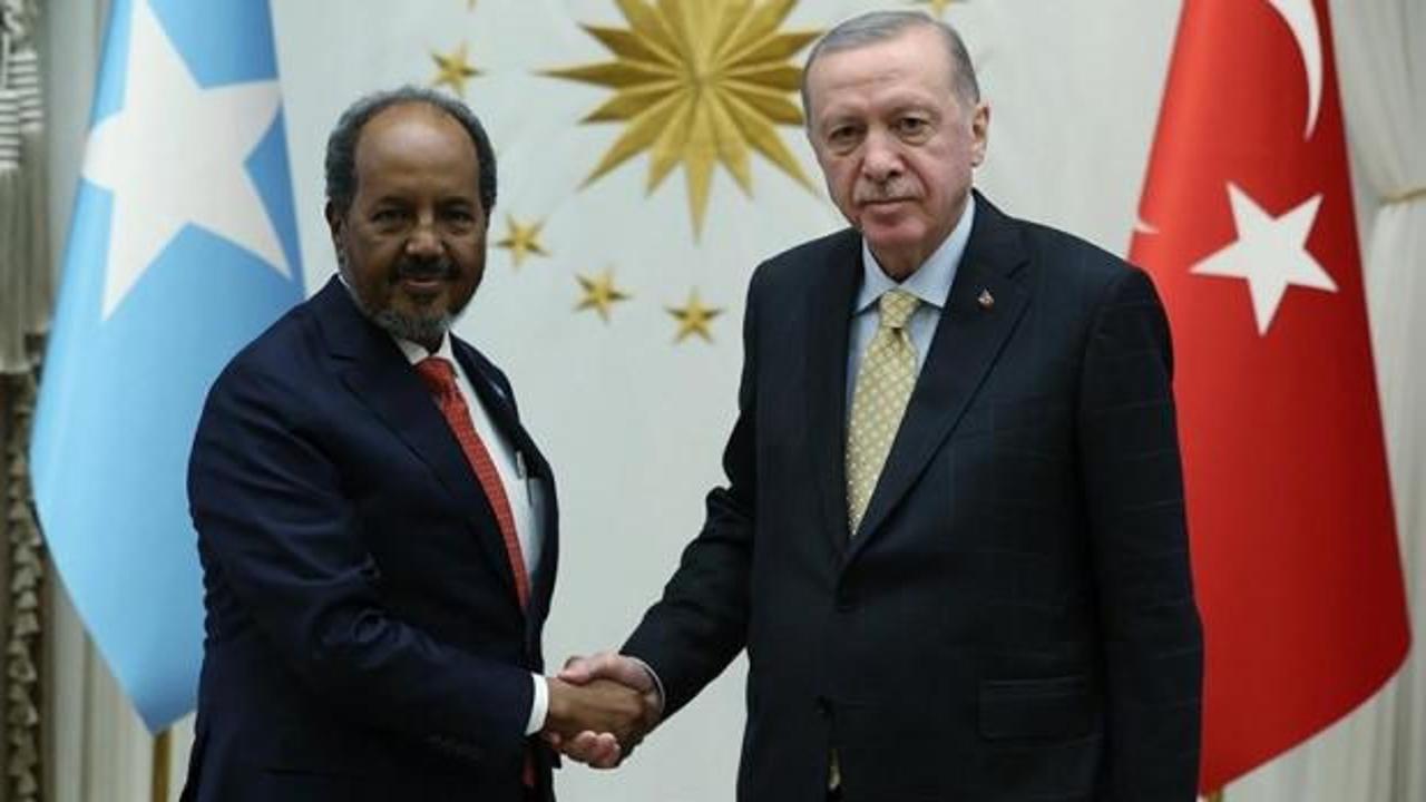 Somali Cumhurbaşkanı Mahmud T&uuml;rkiye'ye geliyor!