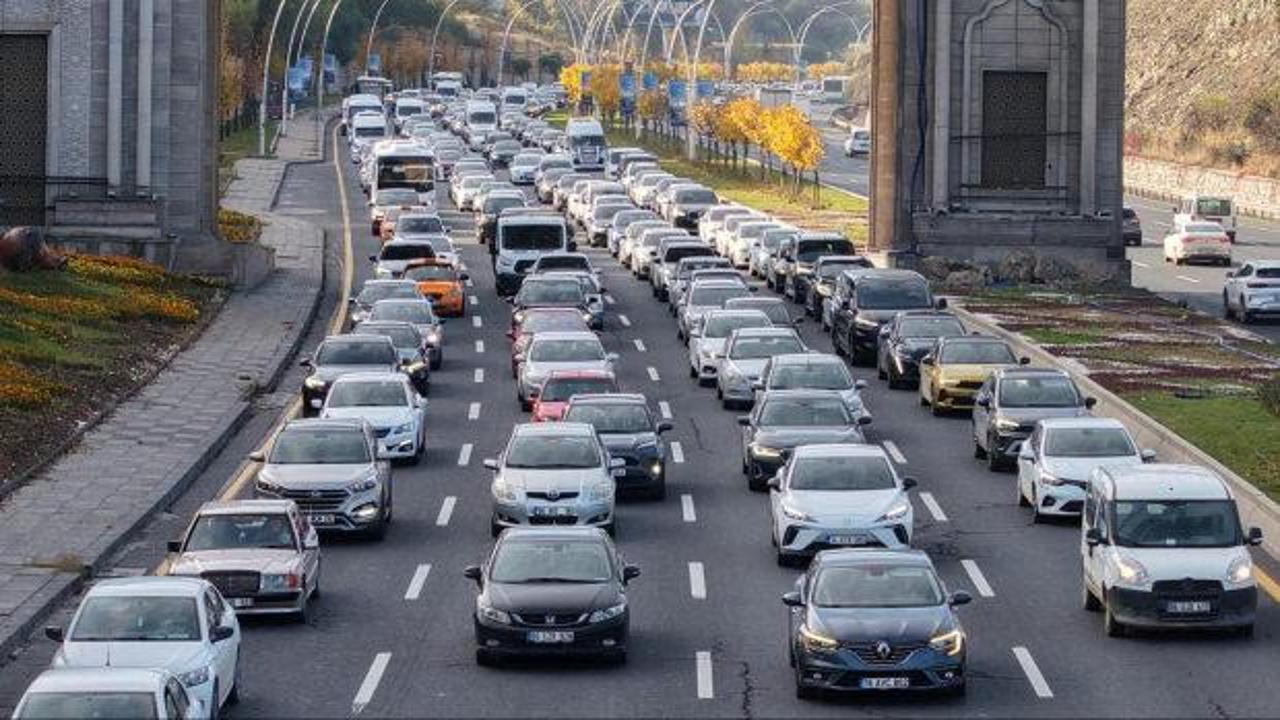 Trafikteki ara&ccedil; sayısı 34 milyonu aştı