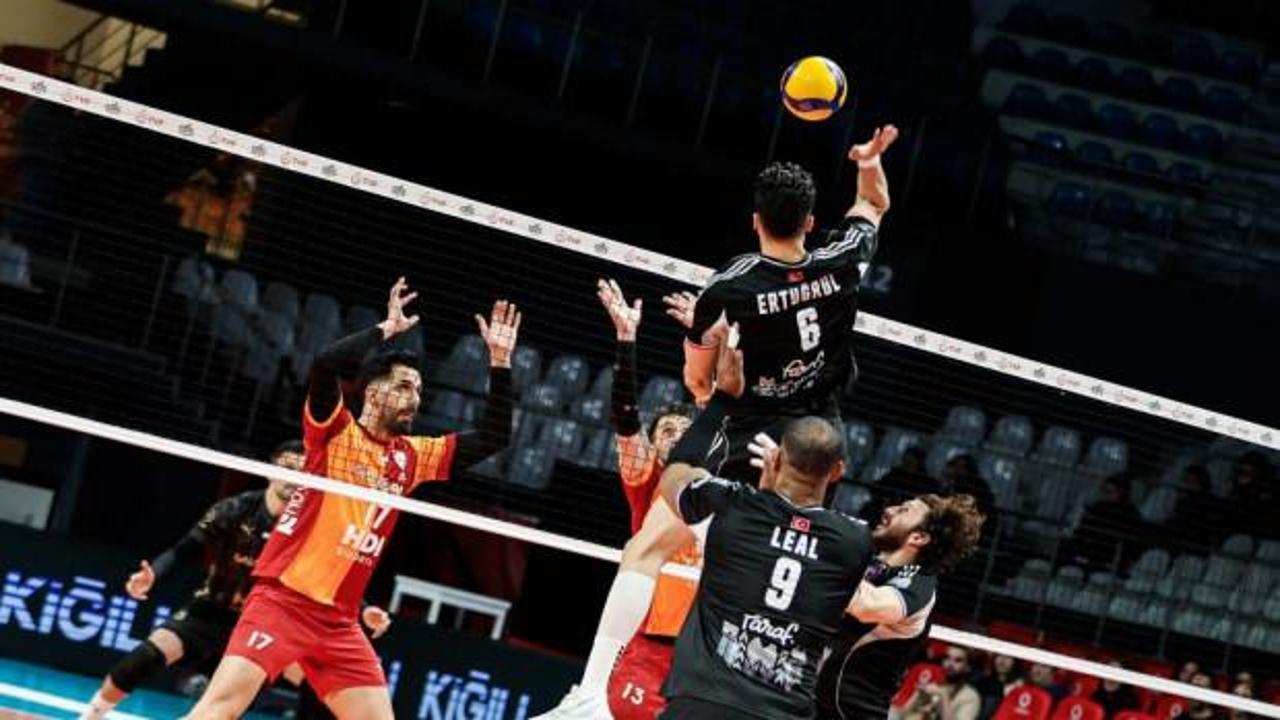 Voleybolda Galatasaray finale y&uuml;kseldi!