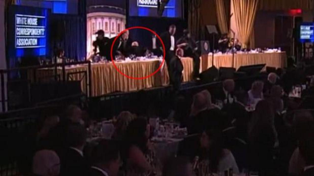 ABD'yi sarsan olay! Trump'ın katıldığı programda silahlı saldırı!