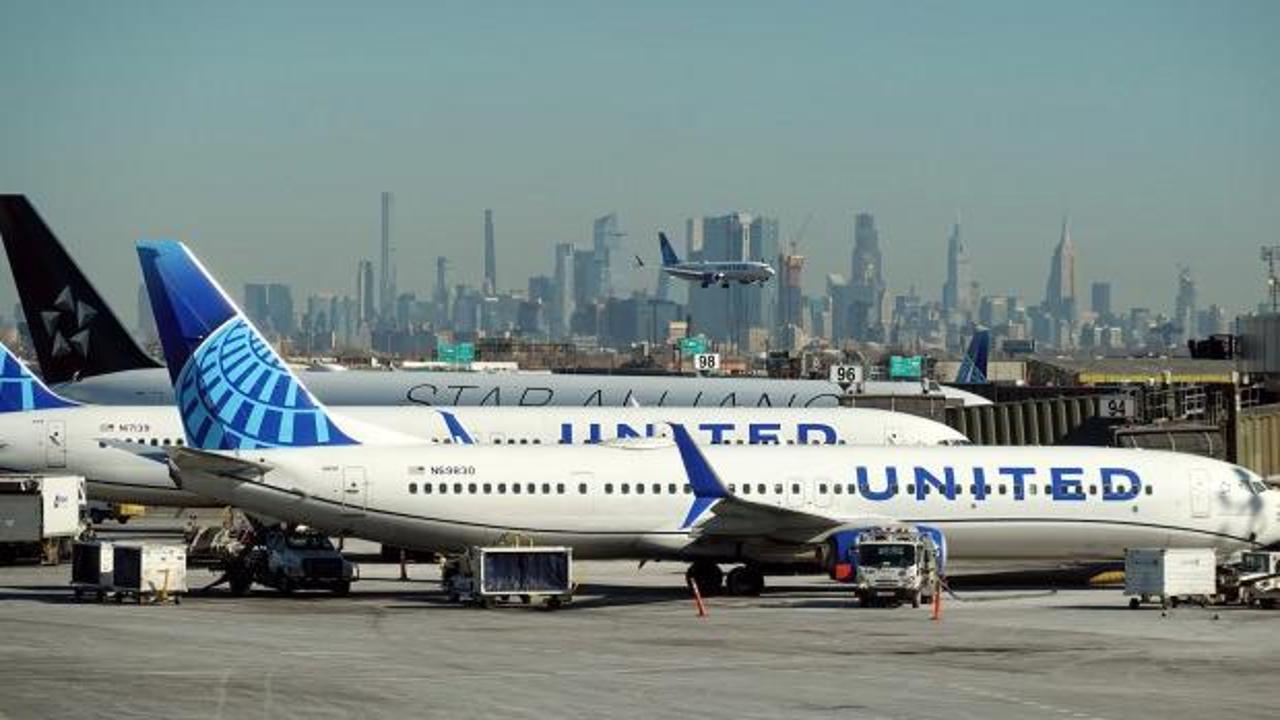 H&uuml;rm&uuml;z kararı sonrası havayolu taşımacılığında kriz! Yolcu u&ccedil;akları i&ccedil;in yeni plan devrede