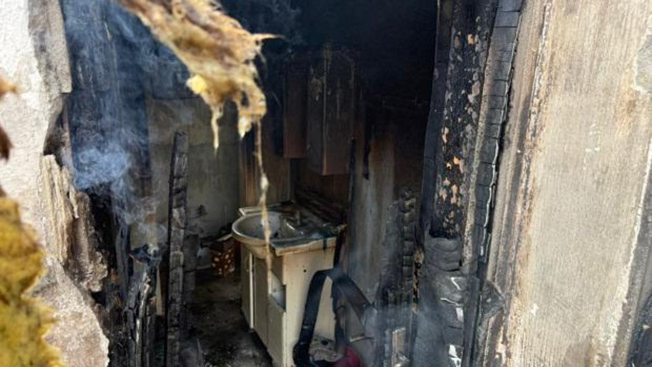 &Ccedil;orum'da ev yangını: Kule d&ouml;nd&uuml;!