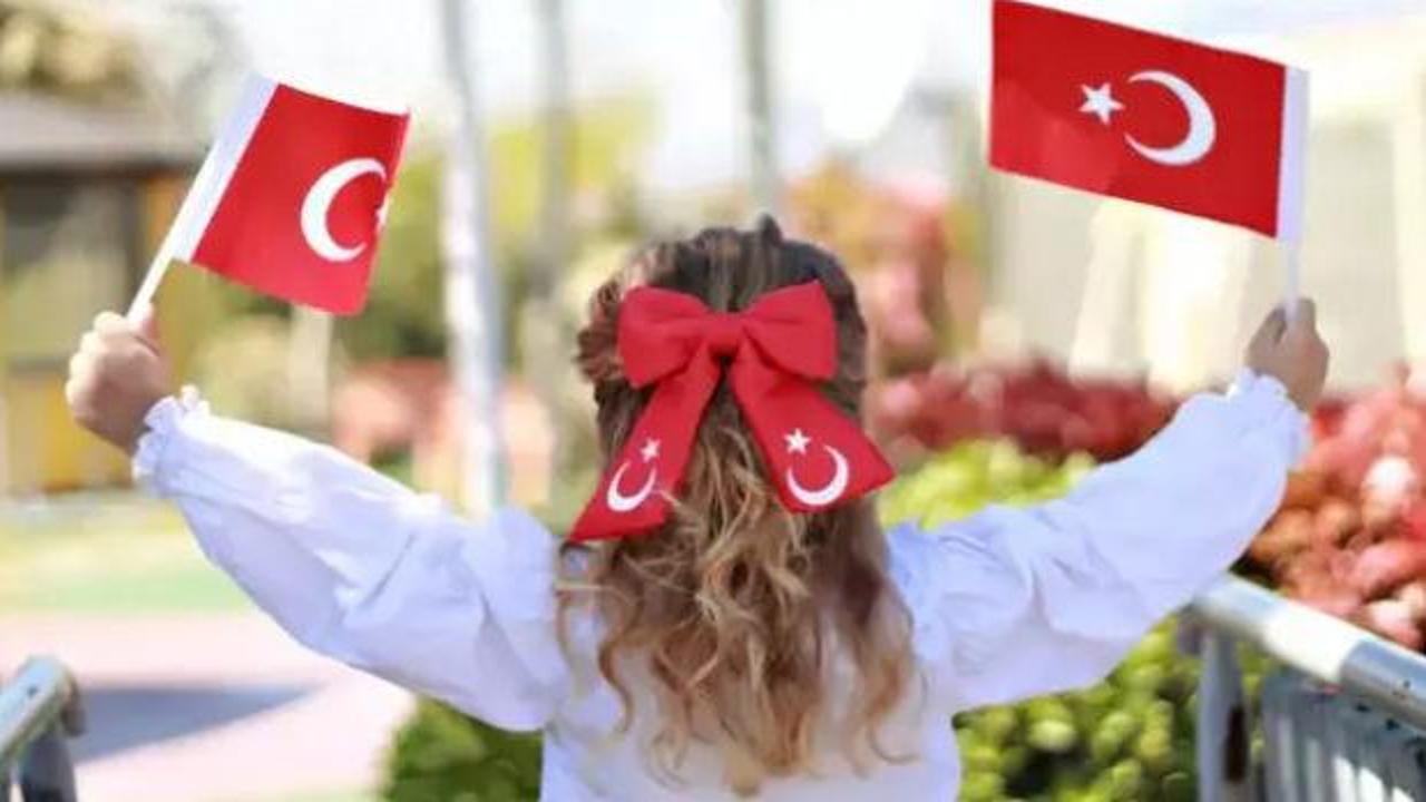 Ekonomi y&ouml;netiminden "23 Nisan Ulusal Egemenlik ve &Ccedil;ocuk Bayramı" mesajı