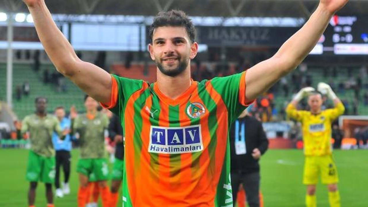 Galatasaray aradığı stoperi S&uuml;per Lig'de buldu! 