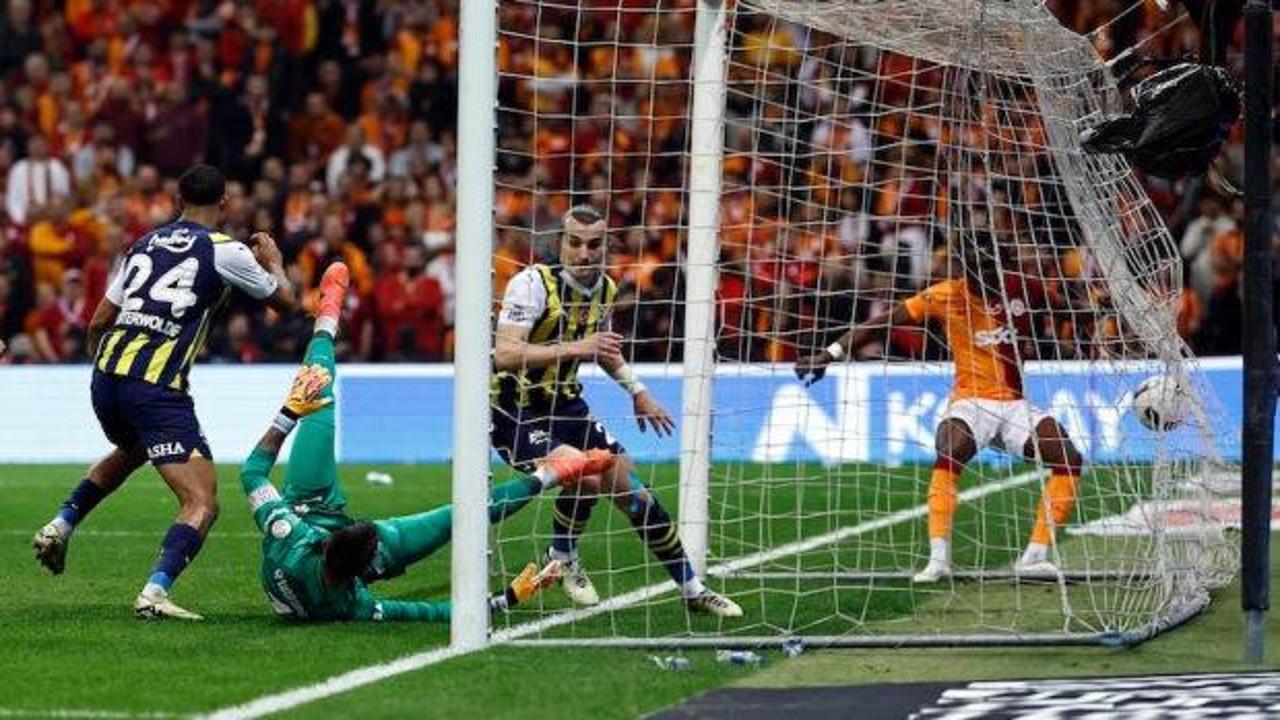 Galatasaray RAMS Park'ta Fenerbah&ccedil;e'yi yenmekte zorlanıyor!