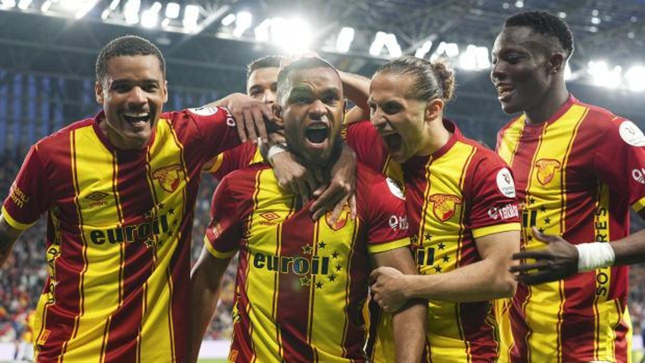 S&uuml;per Lig'in en erken gol&uuml;n&uuml; atıp rakip takımı ateşe attılar