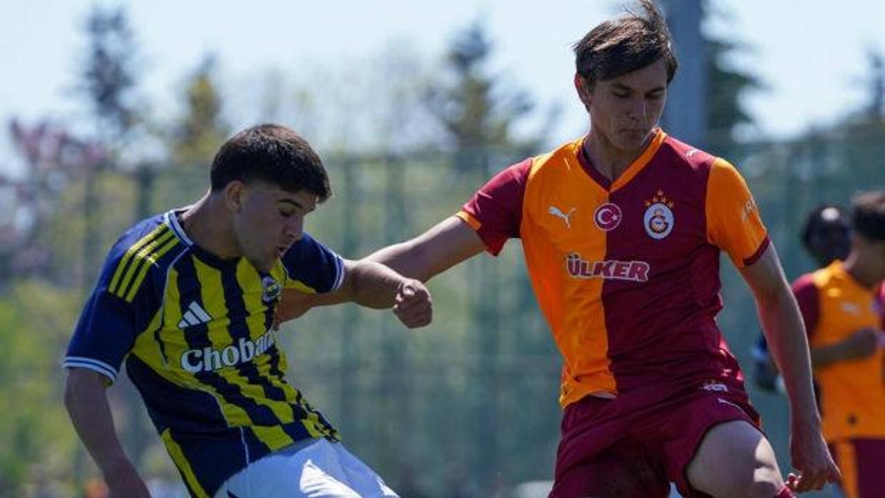 G&uuml;n&uuml;n ilk derbisinde Fenebah&ccedil;e, Galatasaray'ı devirdi