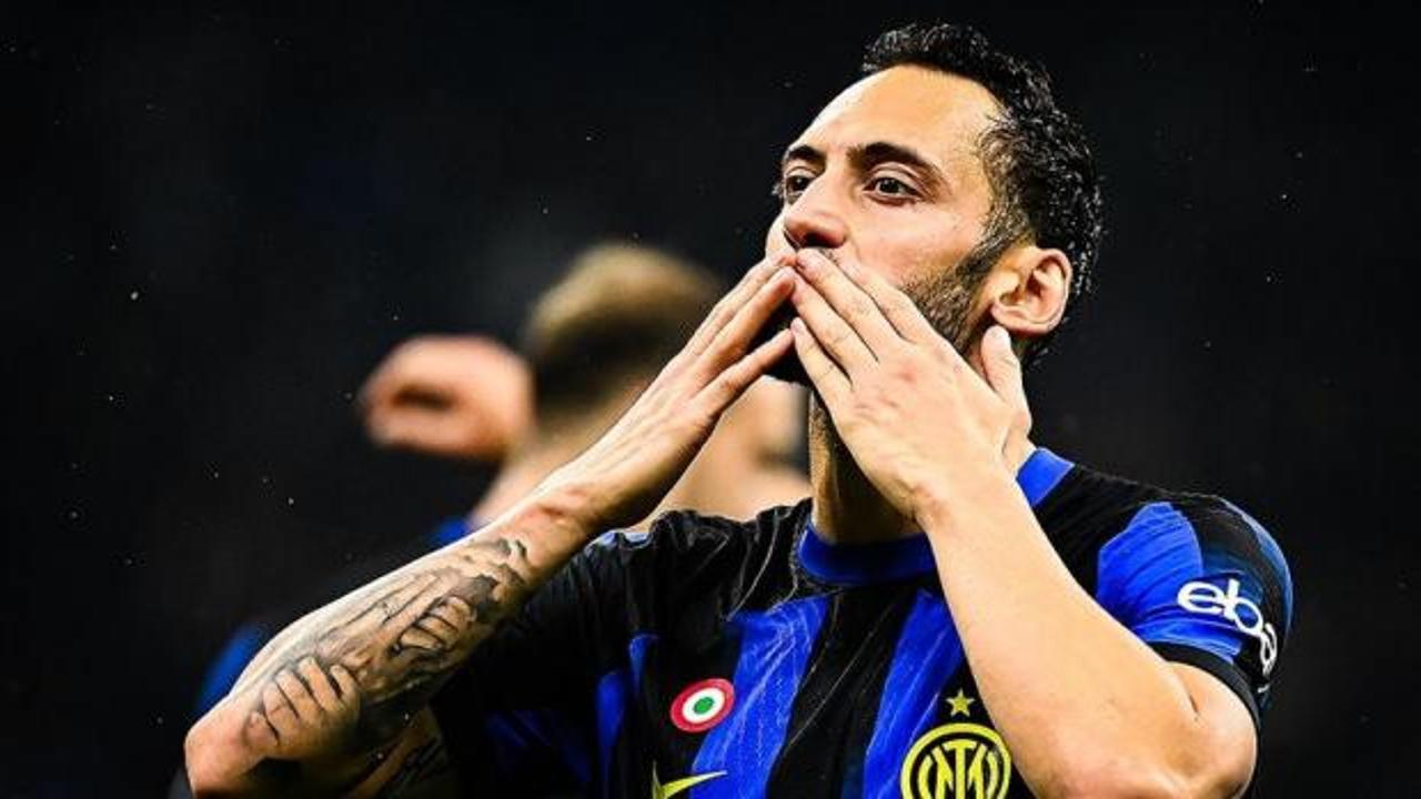 Hakan &Ccedil;alhanoğlu'nun yeni sezondaki takımı belli oldu!