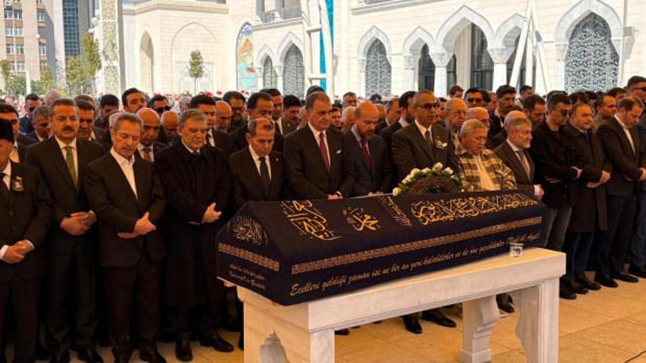 İş insanı Mahmut &Ccedil;alık son yolculuğuna uğurlandı