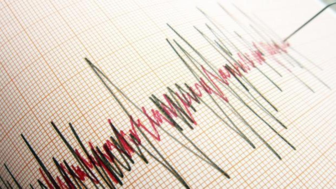 Japonya'da şiddetli deprem! Tsunami alarmı: 3 metreyi bulabilir