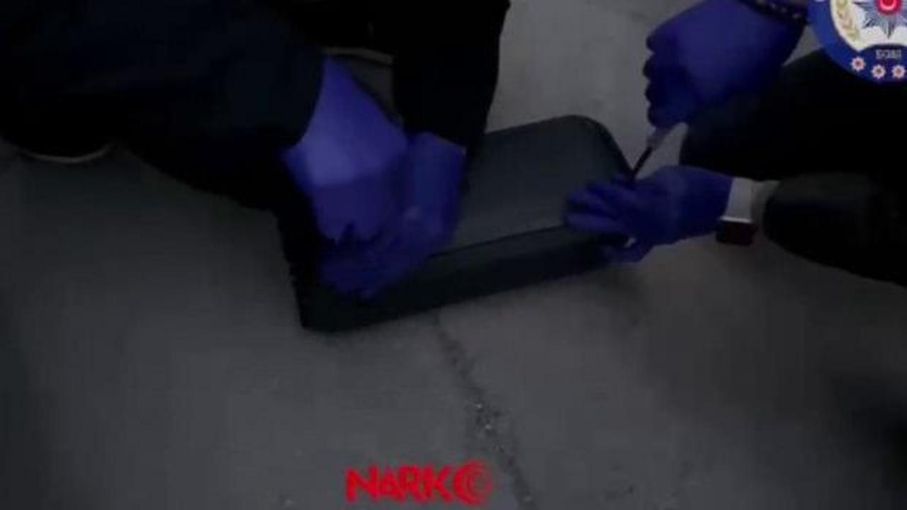 M&uuml;zik kutusundan milyonlarca TL'lik uyuşturucu &ccedil;ıktı