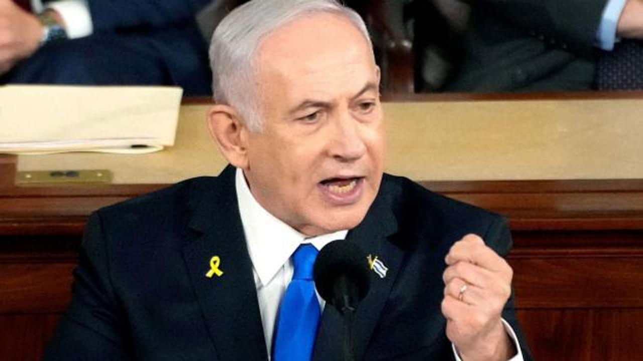 Netanyahu'nun yolsuzluk davasına 'savaş' ertelemesi