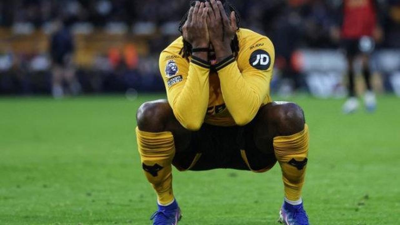 Premier Lig'de k&uuml;me d&uuml;şen ilk takım belli oldu