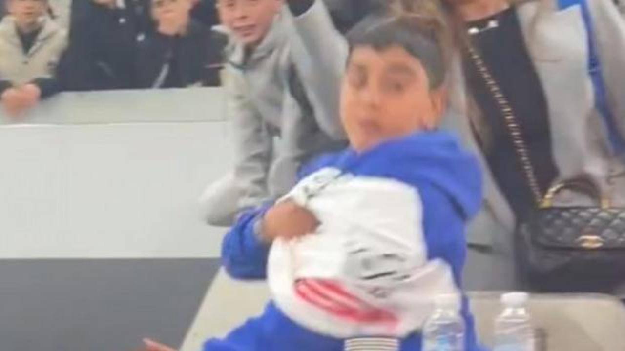 Rashica'ya ma&ccedil; sonu forma s&uuml;rprizi! Eşine vermek istemişti ama...