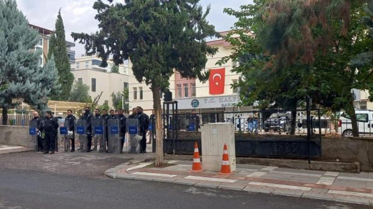 Son dakika: Bir belediyeye daha operasyon! Eski AK Partili isim de gözaltına alındı...