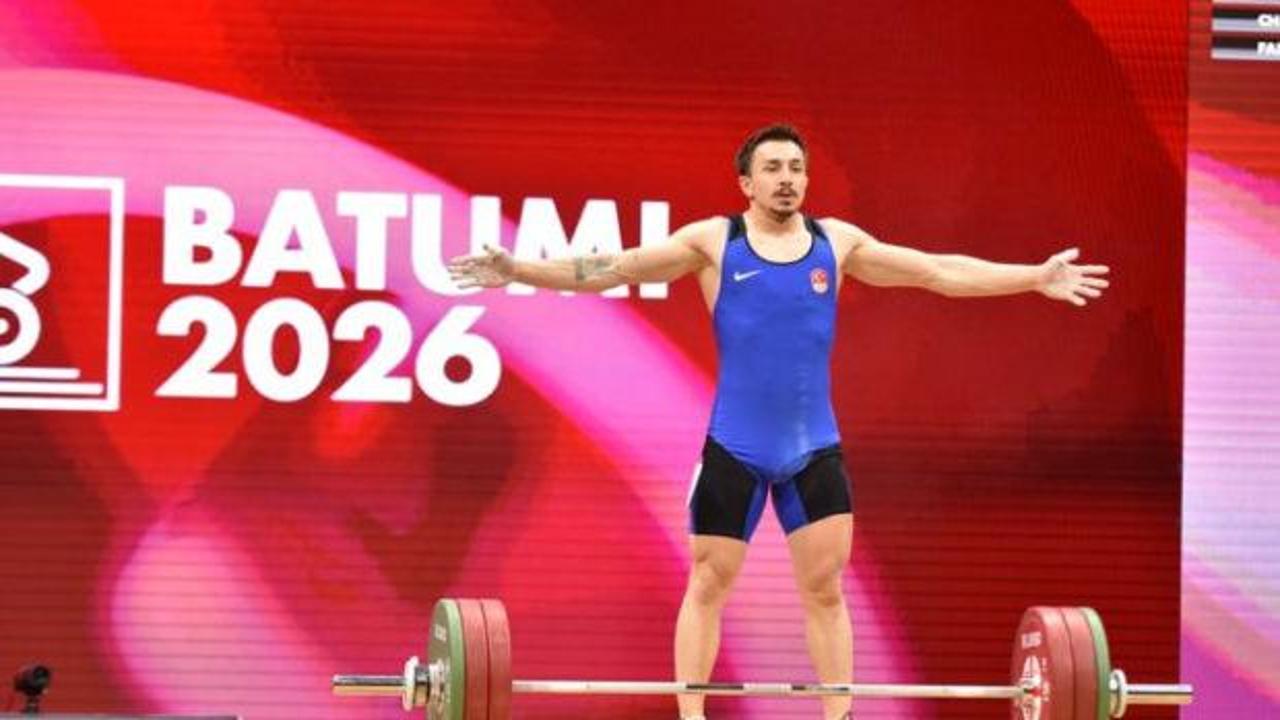 Yusuf Fehmi Genç Avrupa Şampiyonu! 2 altın madalya kazandı