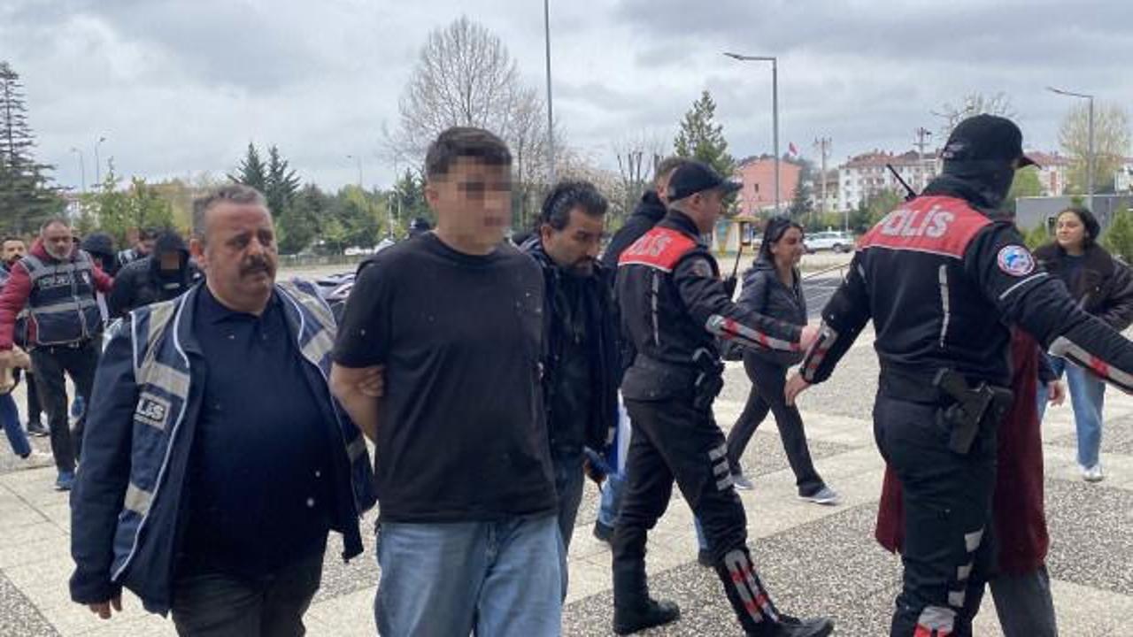 Bolu&rsquo;da iki genci silahla yaralayan 3 ş&uuml;pheli tutuklandı
