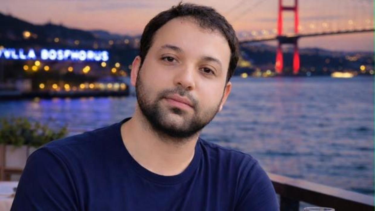 Bursa'da bir &ouml;ğretmen yurttaki odasında &ouml;l&uuml; bulundu