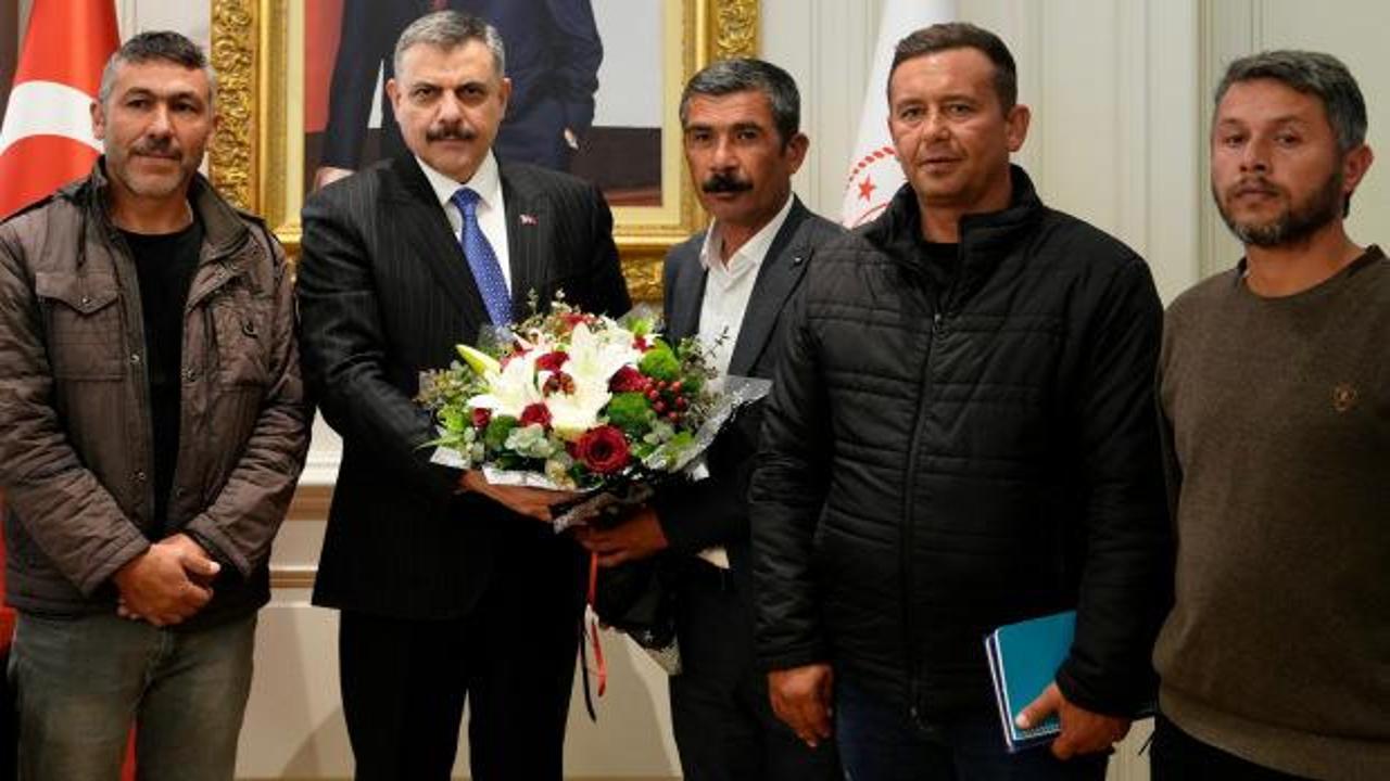 Maden iş&ccedil;ilerinden İ&ccedil;işleri Bakanı &Ccedil;ift&ccedil;i'yi teşekk&uuml;r ziyaret etti