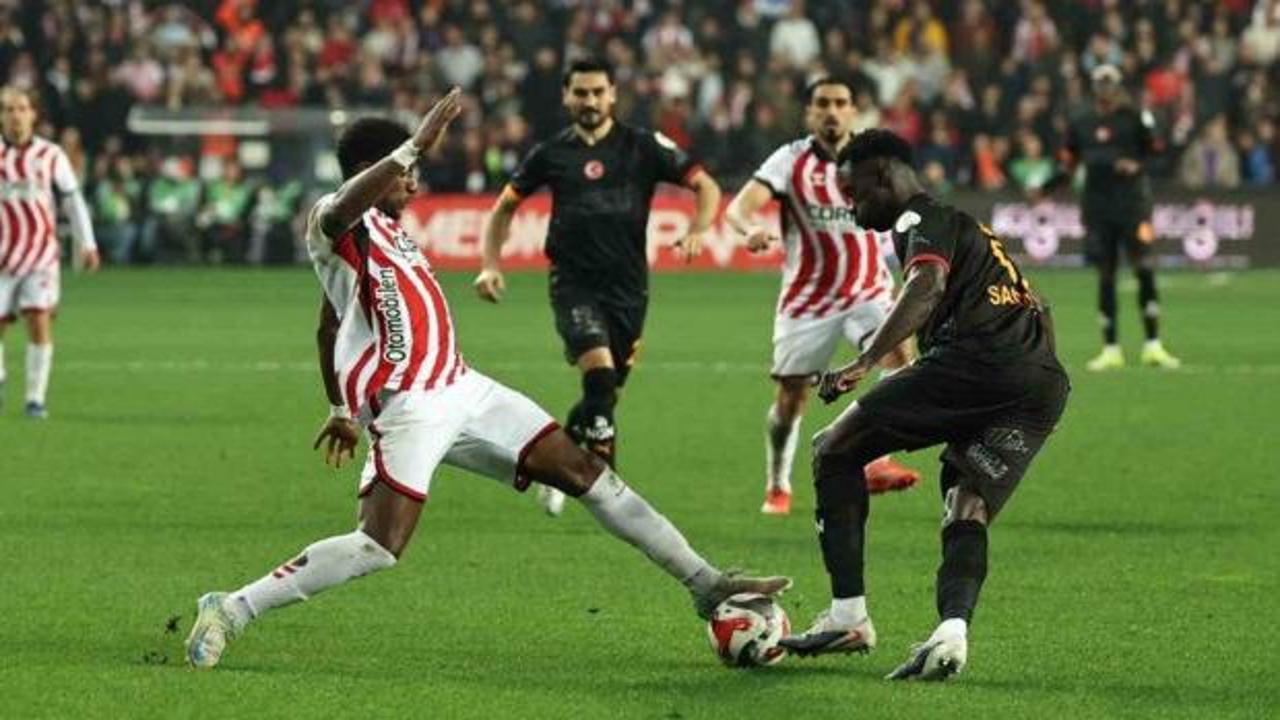 Şampiyonluk beklerken Galatasaray'a soğuk duş: Takımın bir ayağını &ccedil;ukurda bıraktı