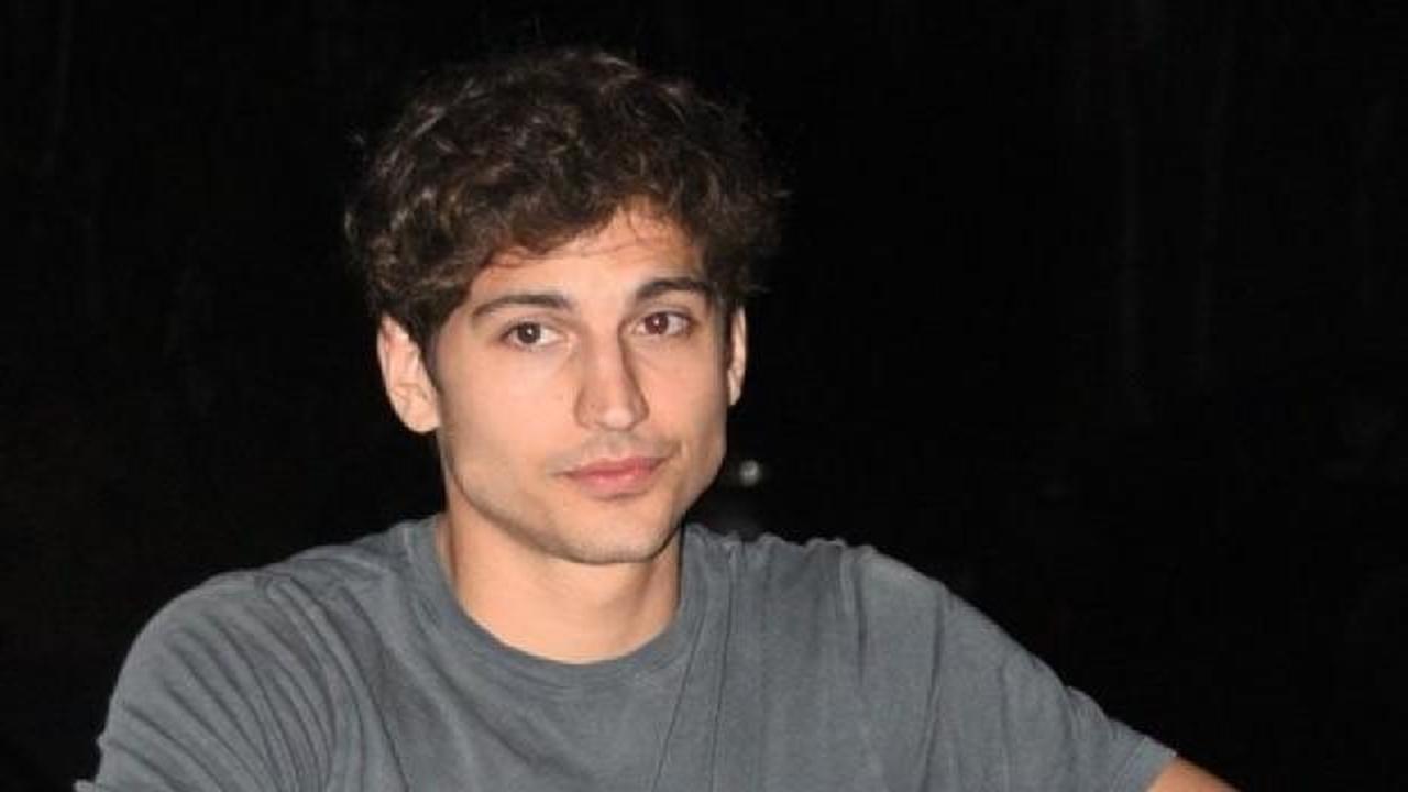 &Uuml;nl&uuml; oyuncu Oktay &Ccedil;ubuk&rsquo;tan korkutan haber!