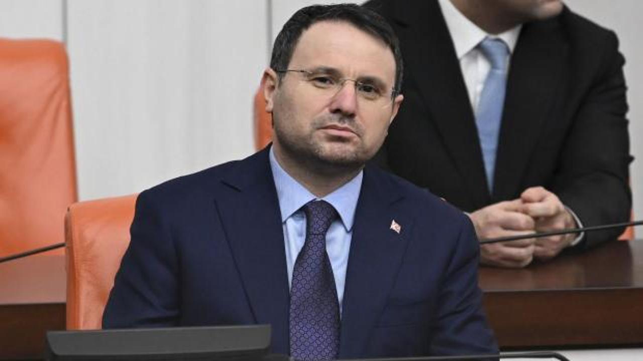 Zaman aşımına uğrayan cinayet dosyaları a&ccedil;ılacak mı? Bakan G&uuml;rlek'ten dikkat &ccedil;eken mesaj!