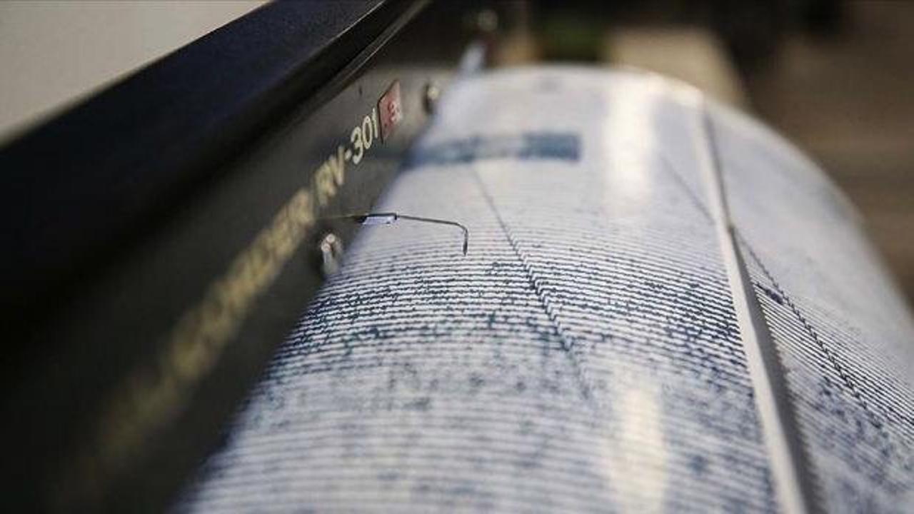 Akdeniz'de 4 b&uuml;y&uuml;kl&uuml;ğ&uuml;nde deprem