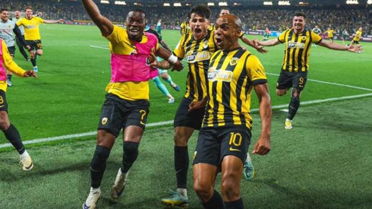 Beşiktaş kiralık g&ouml;ndermişti! 90+3'te takımını şampiyon yaptı