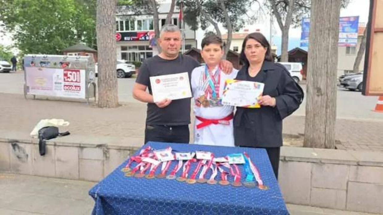 CHP'li başkanın &ouml;n&uuml;n&uuml; kestiği milli sporcu i&ccedil;in Bakan Bak devreye girdi