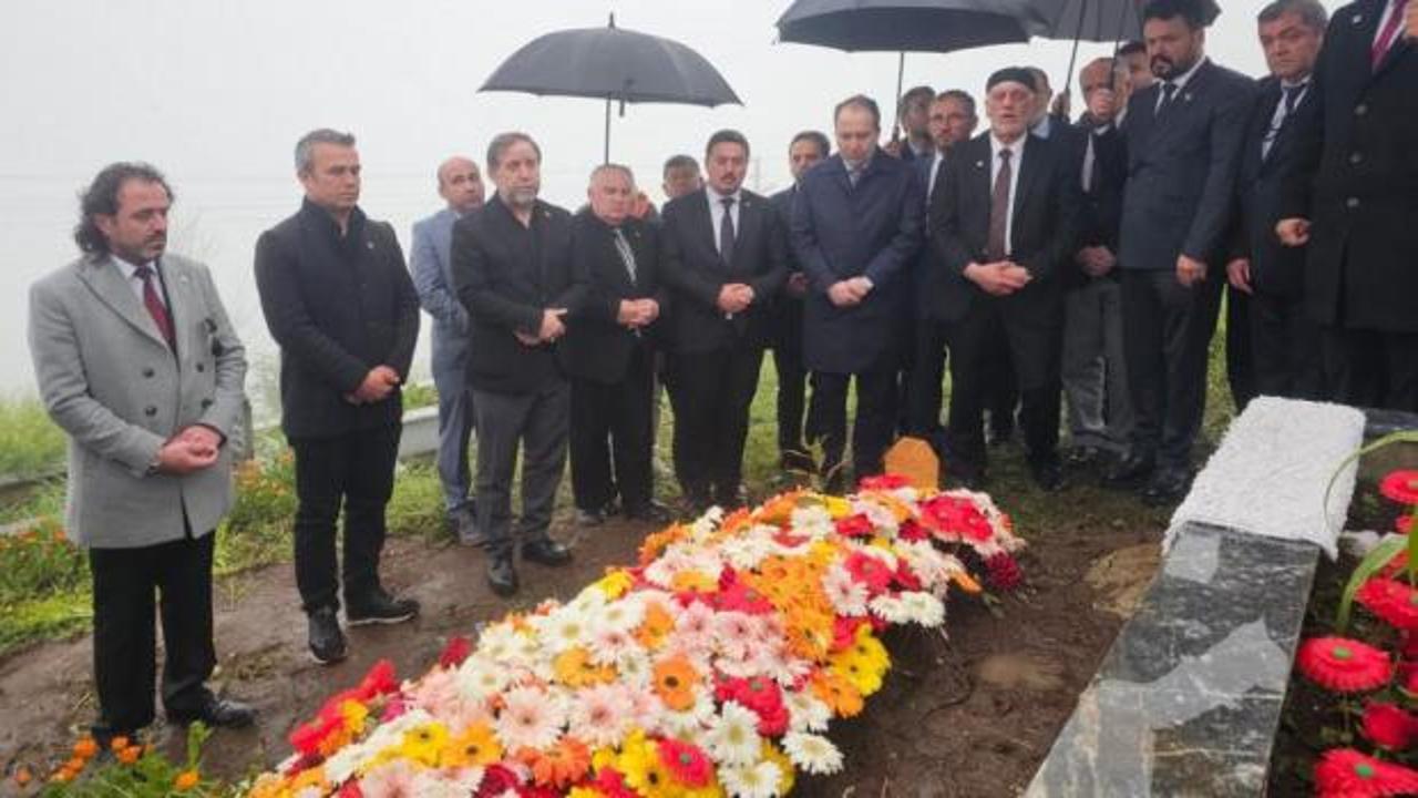 Gen&ccedil;lik Kolları Başkanı &ouml;ld&uuml;r&uuml;ld&uuml;! Fatih Erbakan'dan taziye ziyareti