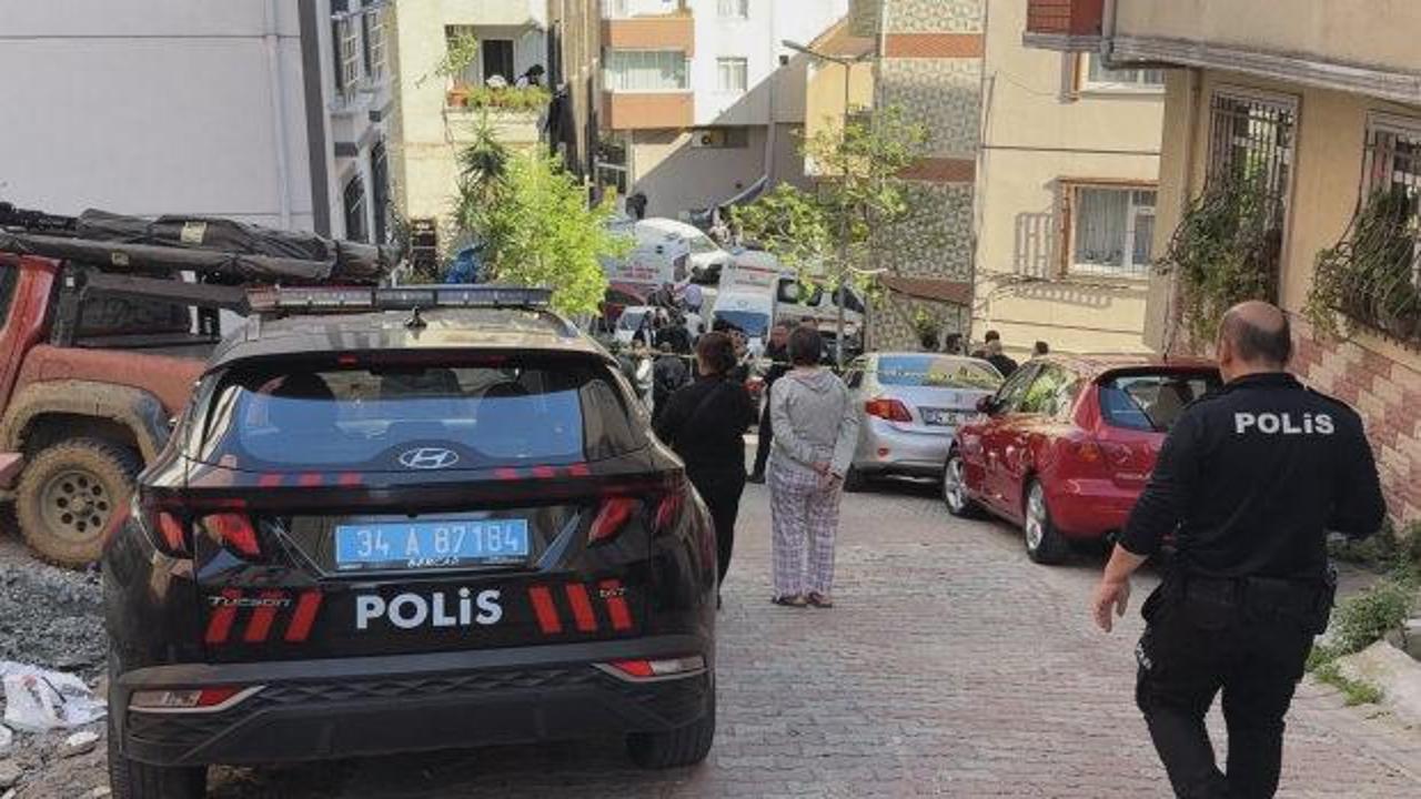 İstanbul'da dehşet! Kayınvalide, kızını silahla vuran damadını bı&ccedil;akla &ouml;ld&uuml;rd&uuml; 