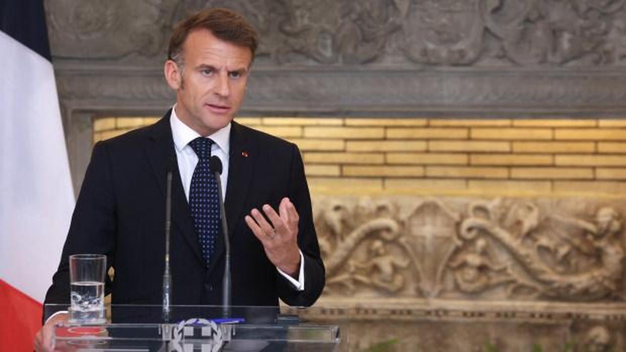 Macron'dan haddini aşan paylaşım! Osmanlı'yı hedef aldı