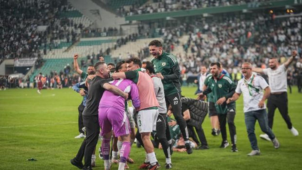 Sonucu penaltılar belirledi! 1. Lig'e y&uuml;kselen son takım belli oldu